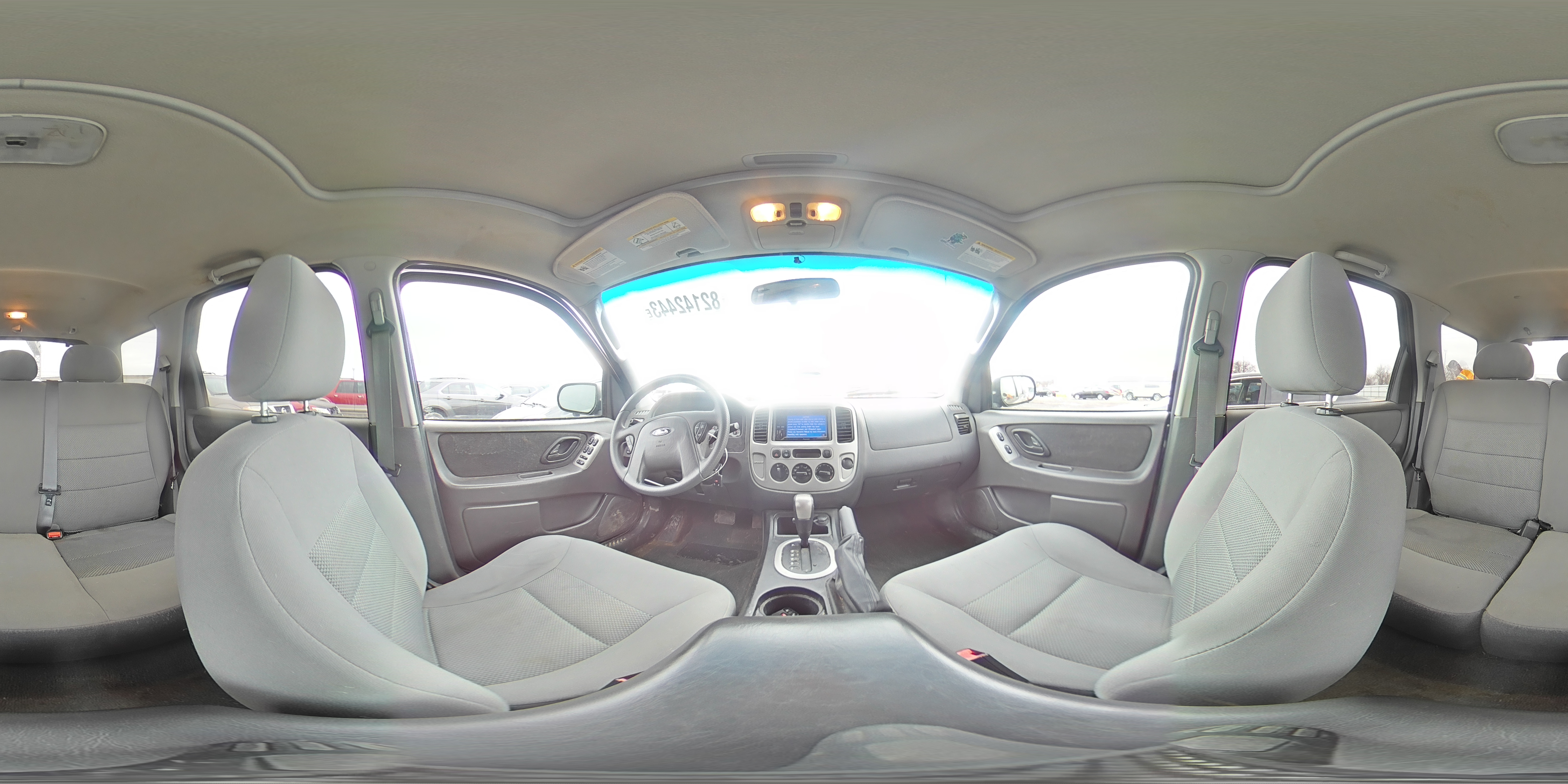 2005 Ford Escape Xlt VIN: 1FMYU93175KD53293 Lot: 82142443