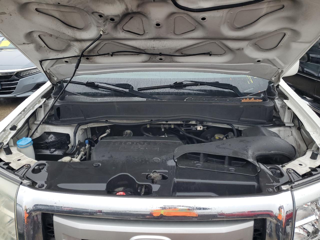 2011 Honda Pilot Touring VIN: 5FNYF4H90BB053961 Lot: 39515804