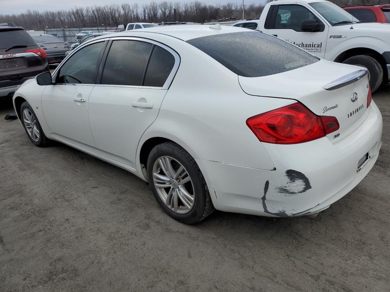 JN1CV6AR6FM522375 2015 Infiniti Q40