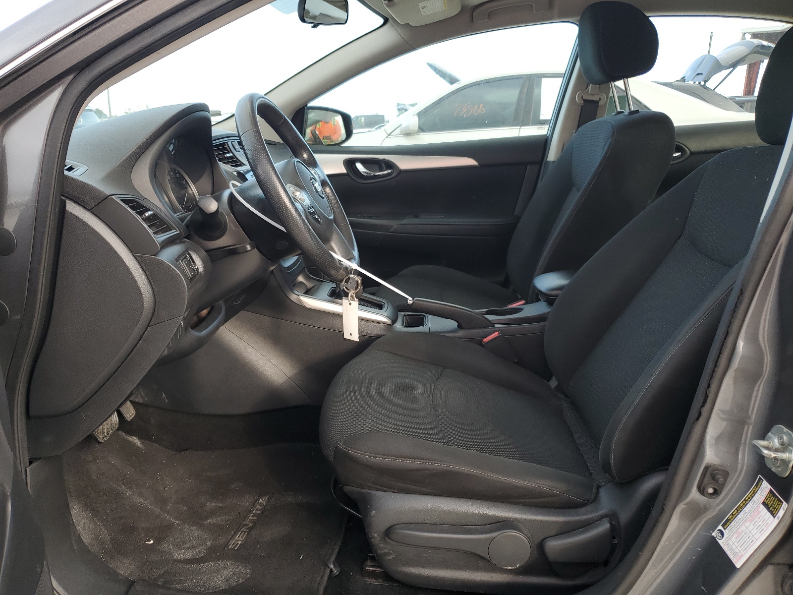 3N1AB7AP0KY202917 2019 Nissan Sentra S