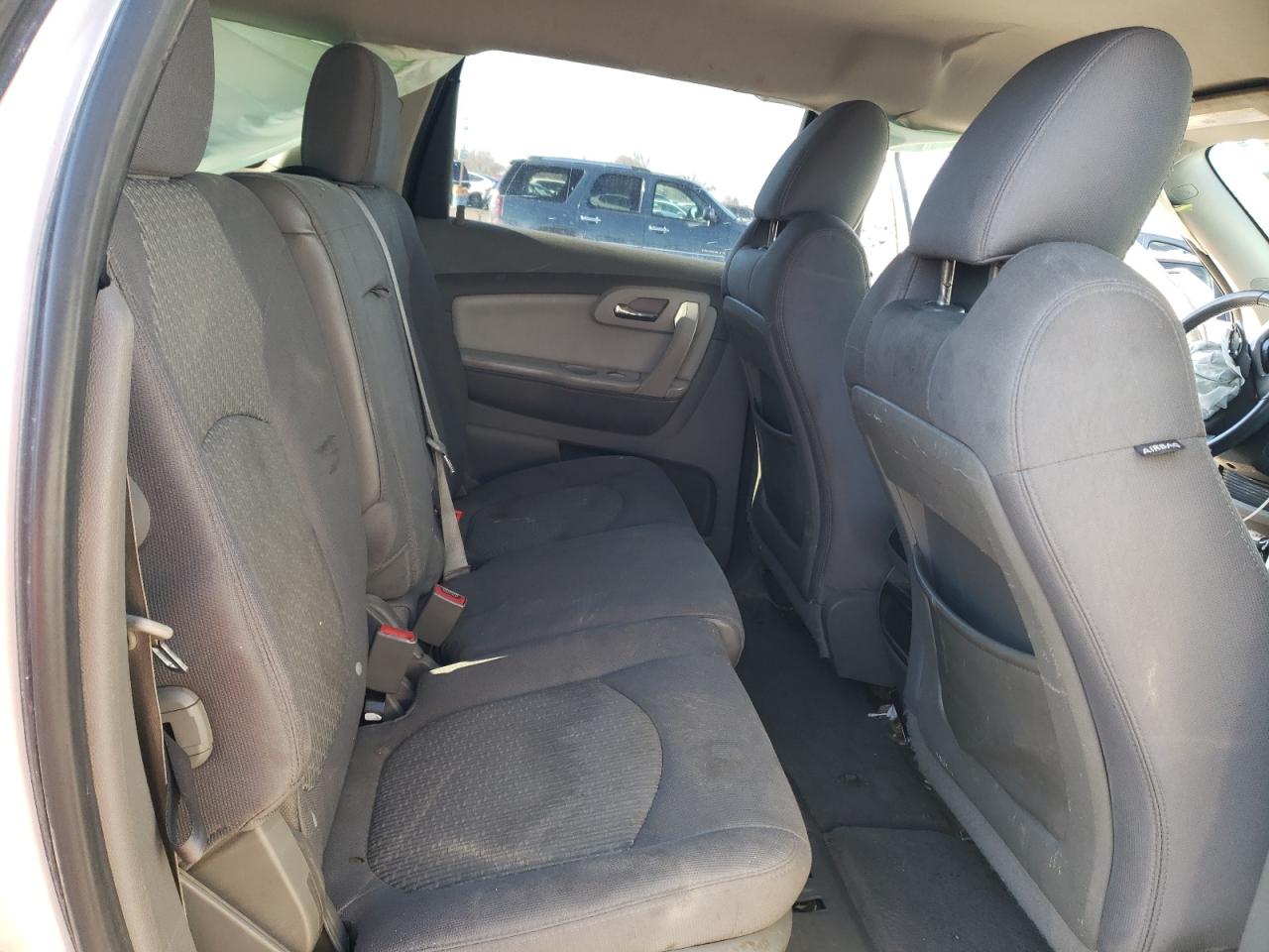 2012 Chevrolet Traverse - Image 11