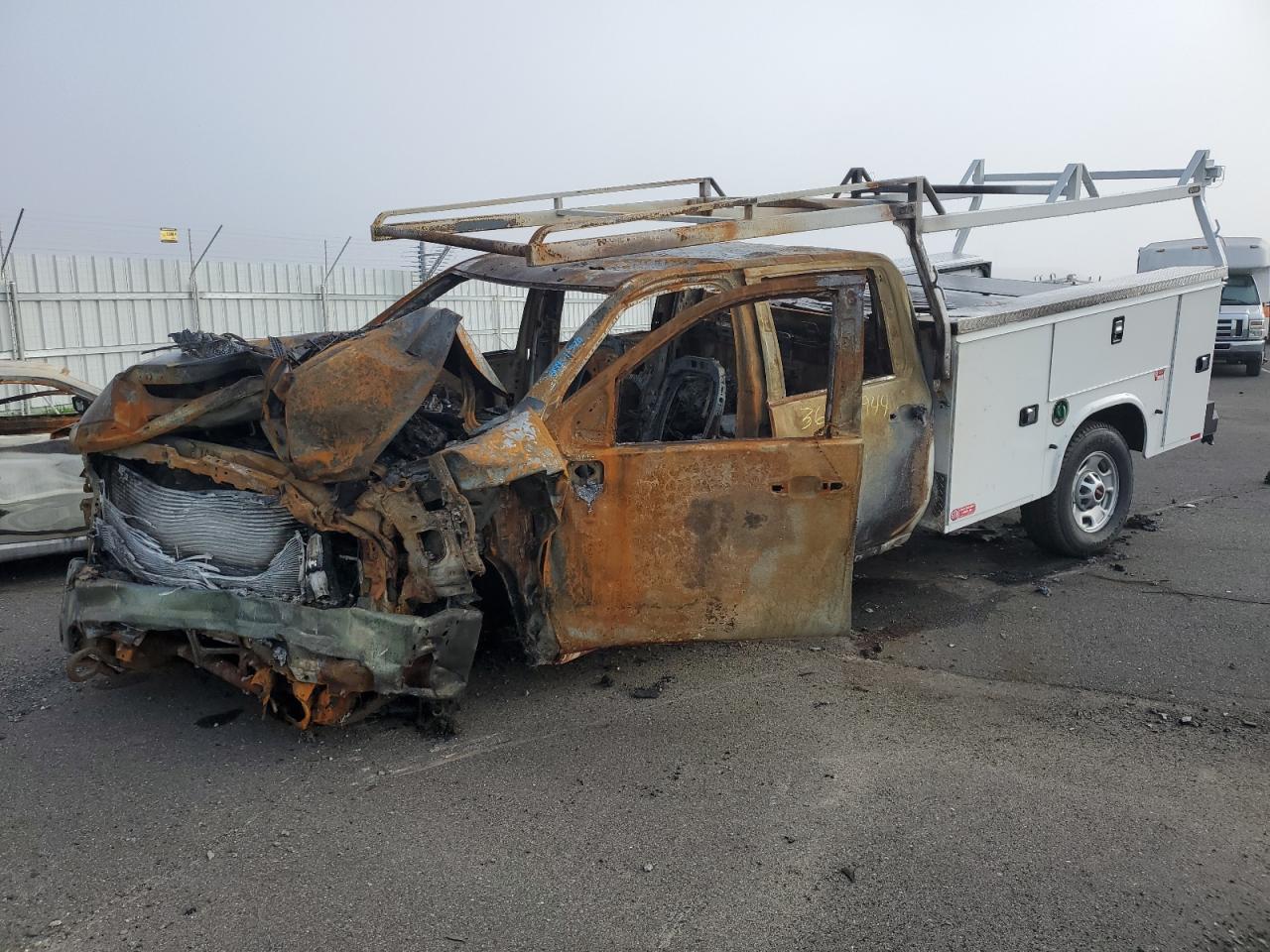 2024 Gmc Sierra K2500 Heavy Duty for Sale in Sacramento, CA - Burn