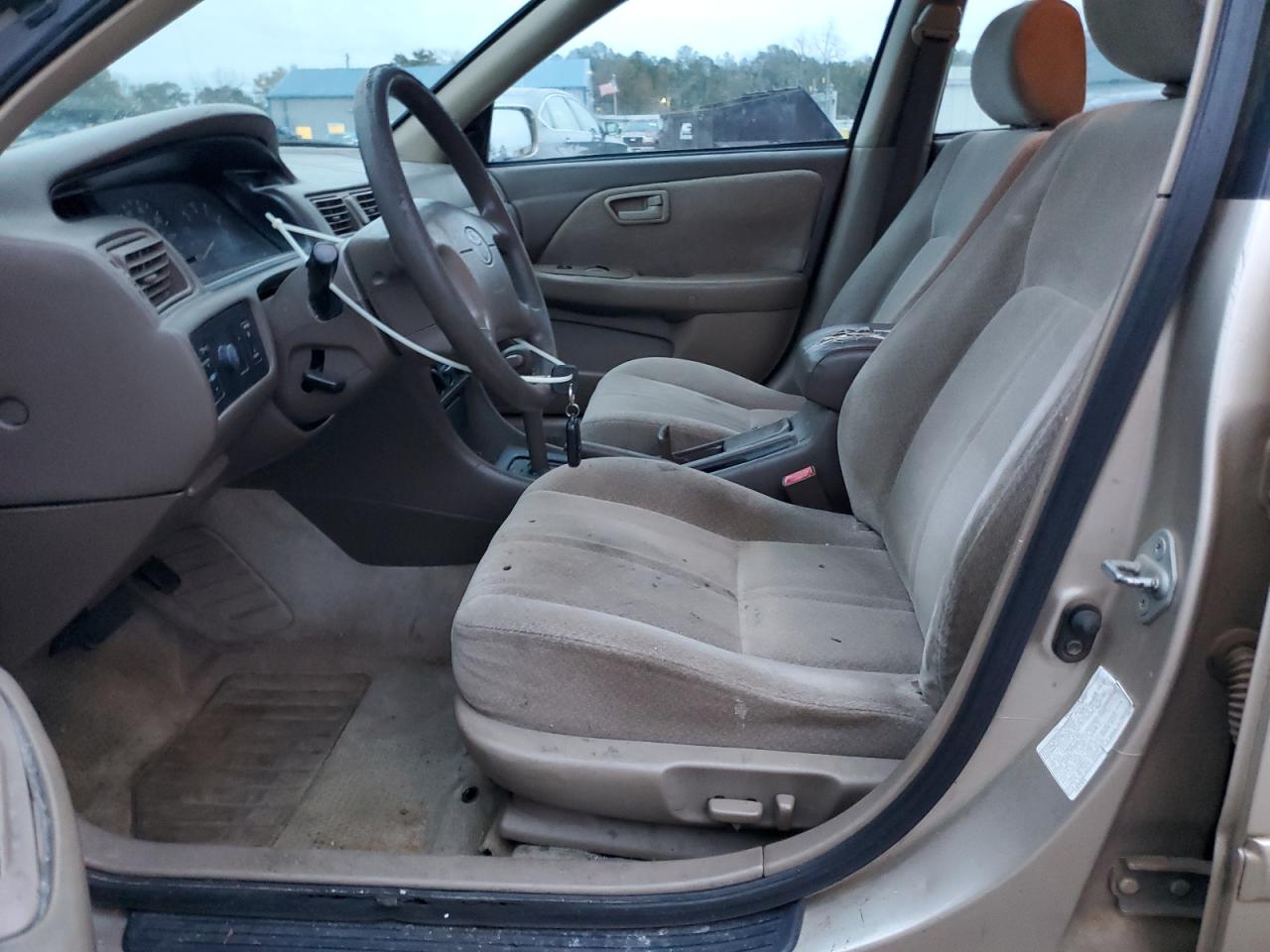 2000 Toyota Camry Ce VIN: JT2BG22K2Y0417297 Lot: 37267264