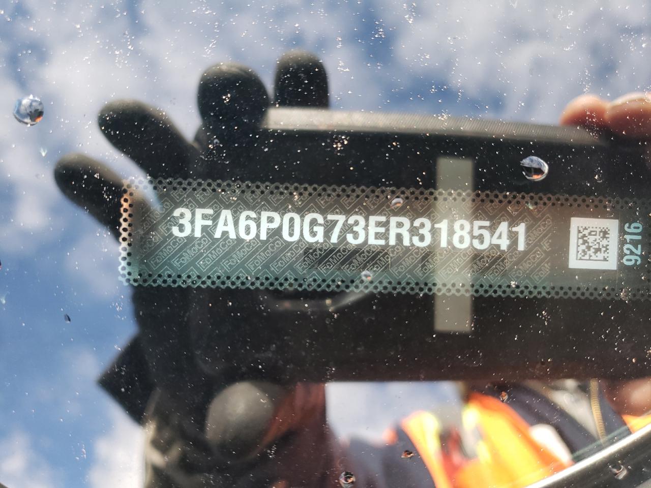 2014 Ford Fusion S VIN: 3FA6P0G73ER318541 Lot: 81488884