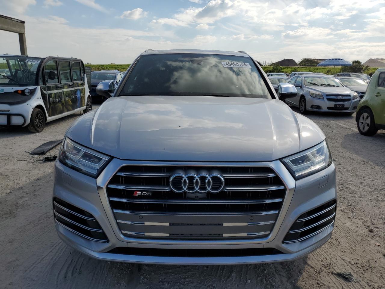 WA1C4AFY3J2220186 2018 Audi Sq5 Prestige