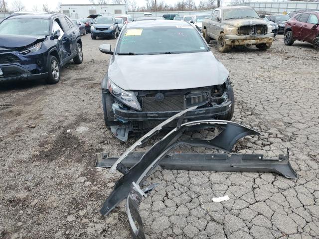 Sedans KIA OPTIMA 2013 Srebrny