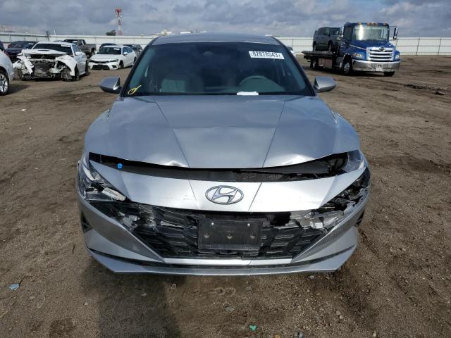  HYUNDAI ELANTRA 2021 Сріблястий