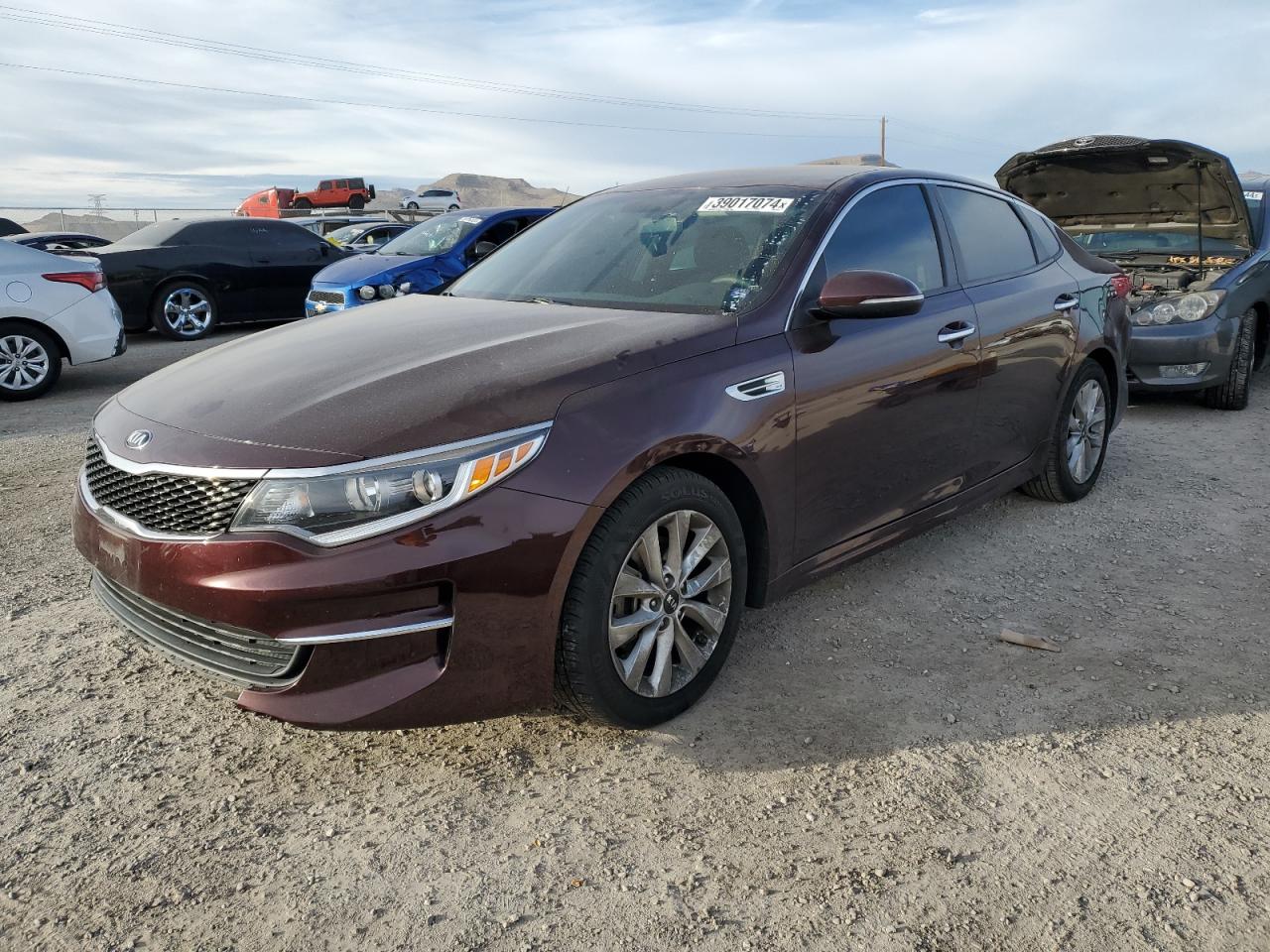 5XXGT4L38JG266854 2018 KIA OPTIMA - Image 1