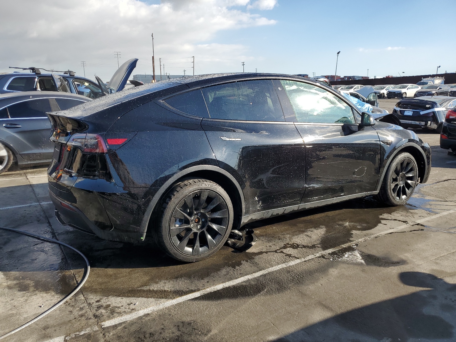 7SAYGDEE3NF480119 2022 Tesla Model Y