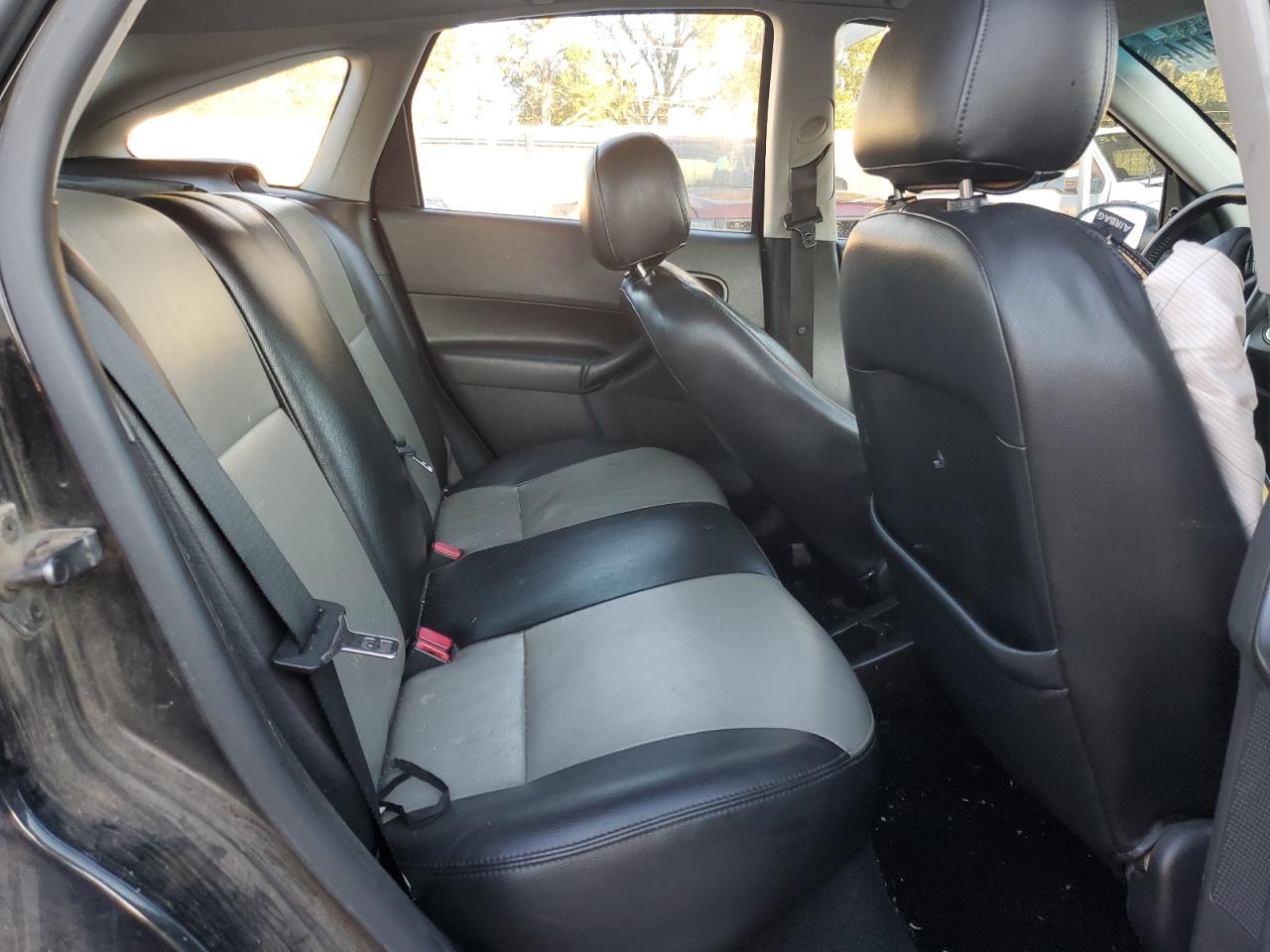 2007 Ford Focus - Image 10