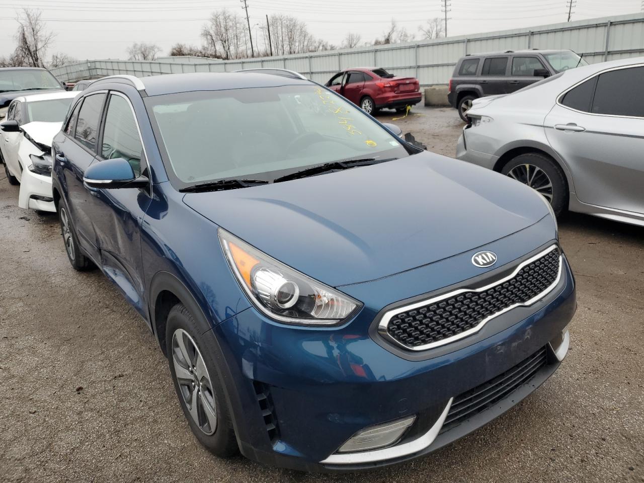 KNDCC3LC7H5042286 2017 Kia Niro Ex