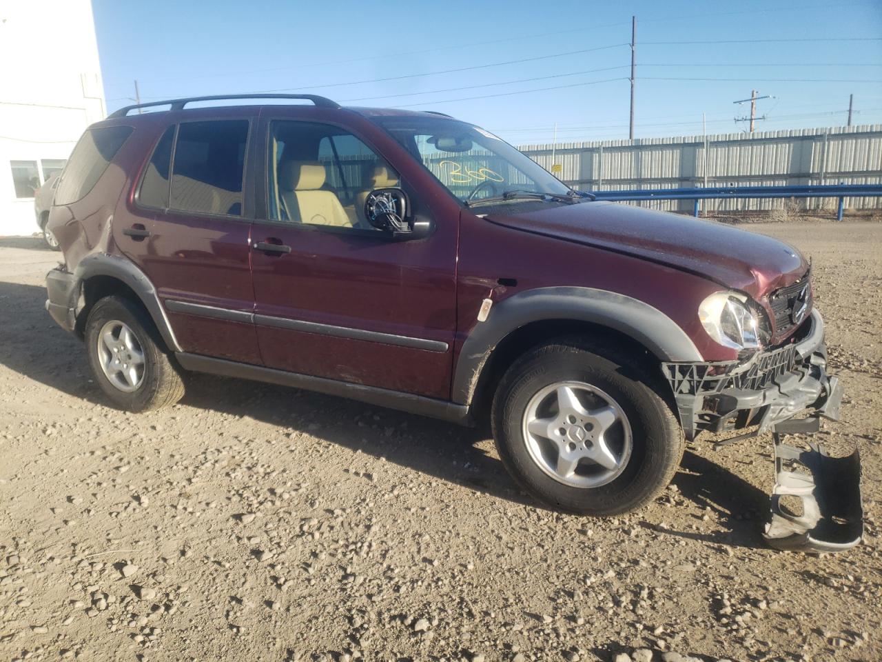 4JGAB54E3WA031310 1998 Mercedes-Benz Ml 320