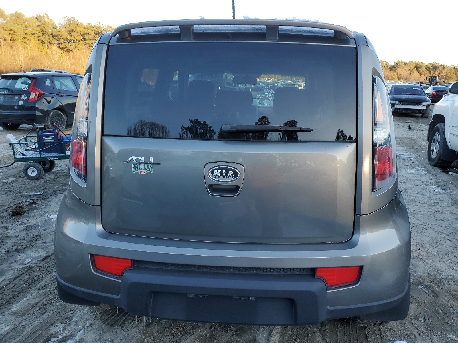 KNDJT2A20A7038375 2010 Kia Soul +