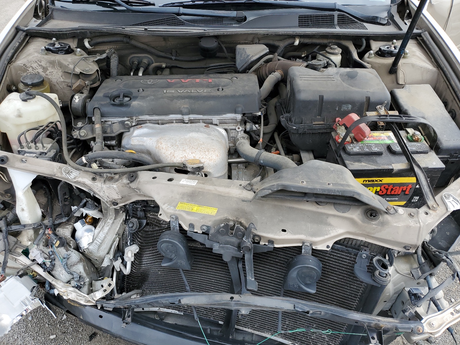 4T1BE32KX5U066688 2005 Toyota Camry Le
