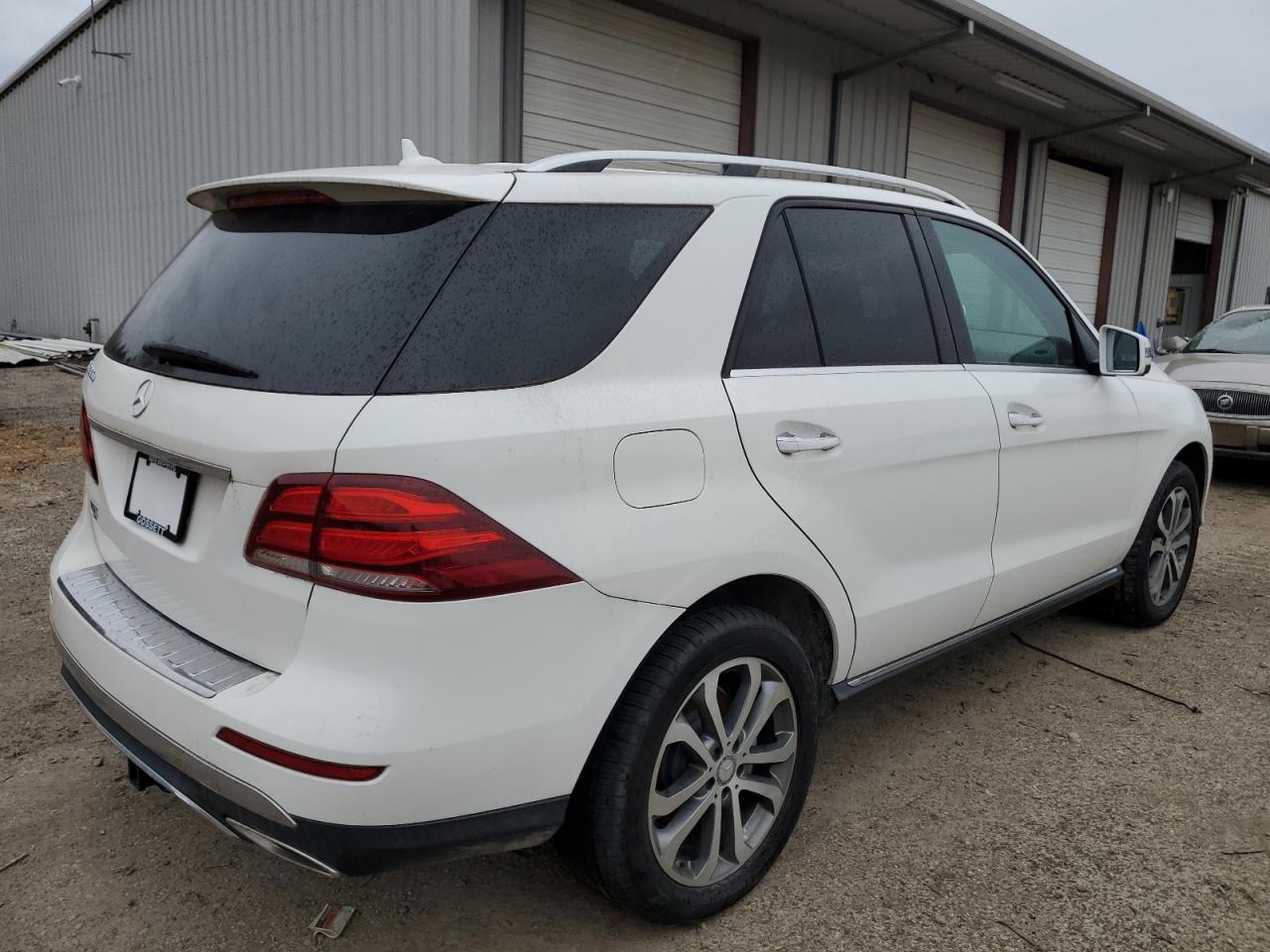 VIN 4JGDA5JB4GA768706 2016 MERCEDES-BENZ GLE-CLASS no.3