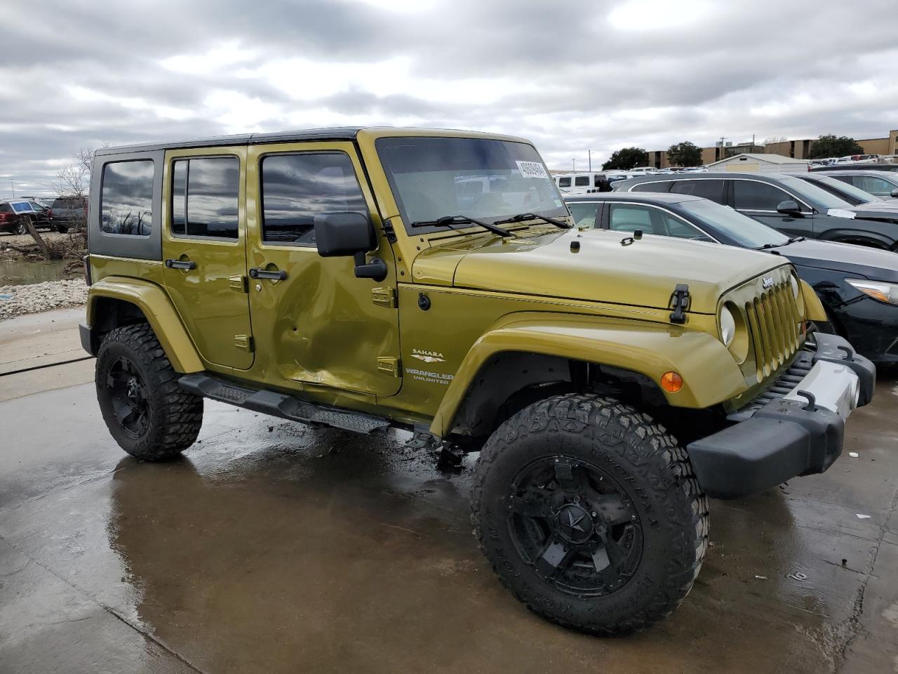 2008 Jeep Wrangler Unlimited Sahara VIN: 1J4GB591X8L530305 Lot: 40609464