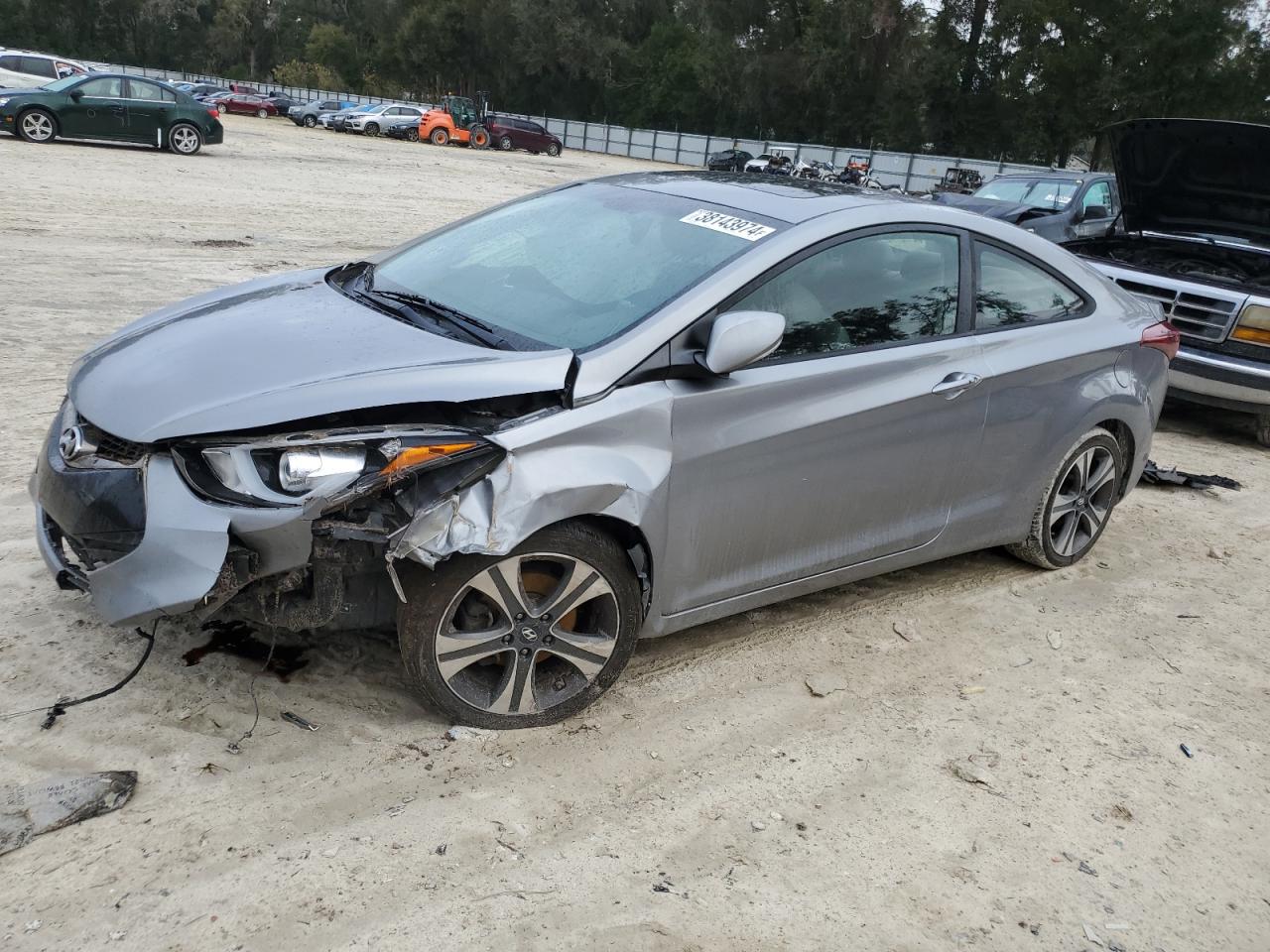 2014 Hyundai Elantra - Image 1
