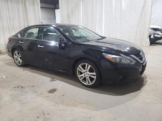  NISSAN ALTIMA 2016 Czarny