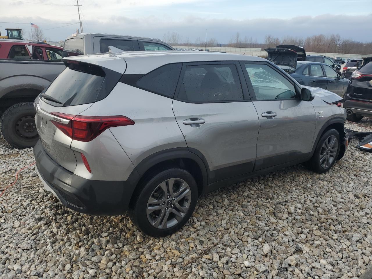 KNDEPCAA8M7157461 2021 Kia Seltos Lx