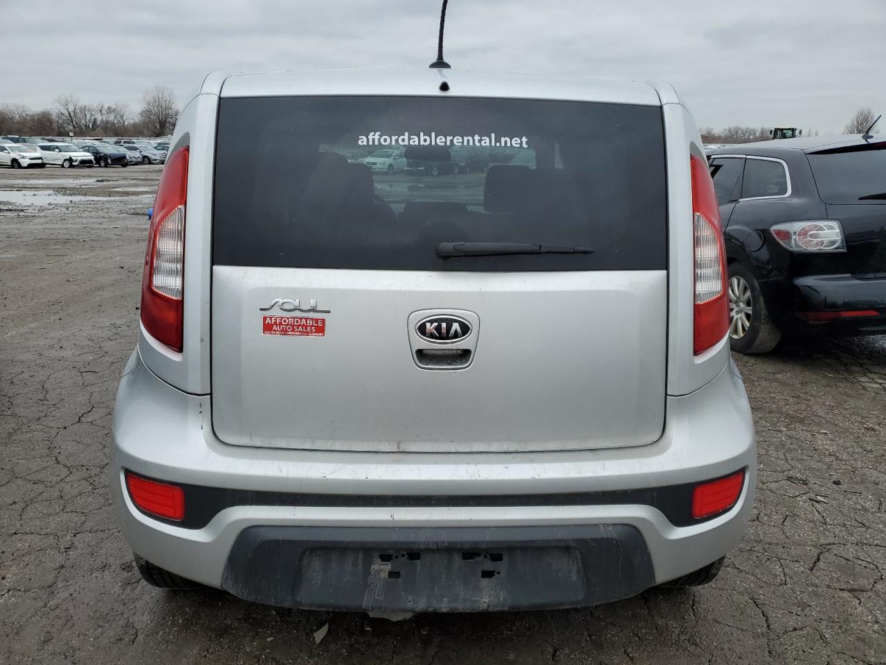 KNDJT2A51C7406043 2012 Kia Soul