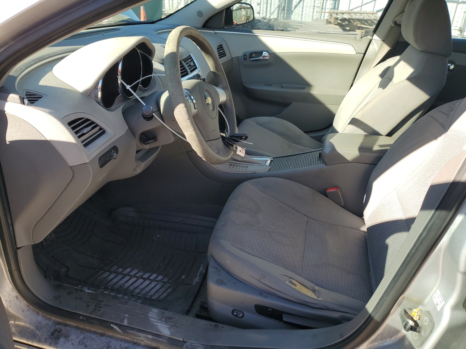 1G1ZB5EB5AF150542 2010 Chevrolet Malibu Ls