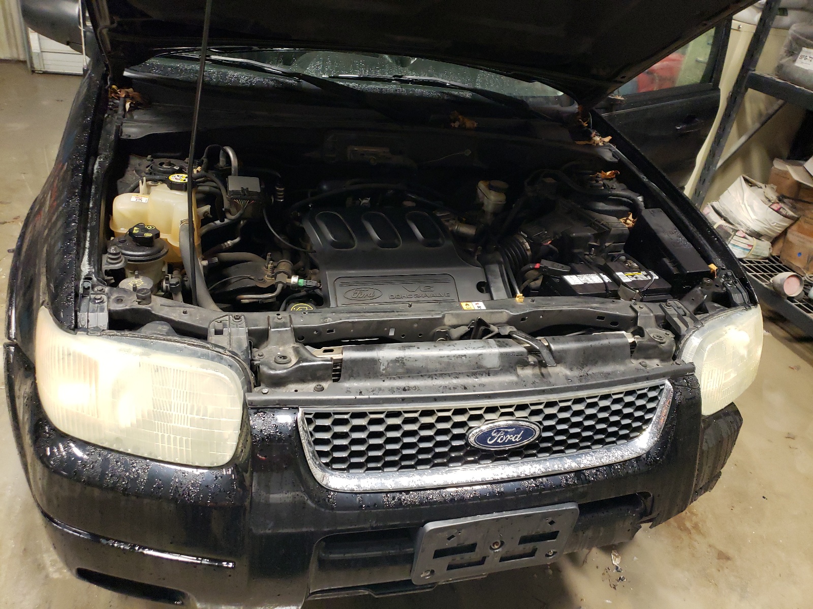 1FMCU04154KA87789 2004 Ford Escape Limited