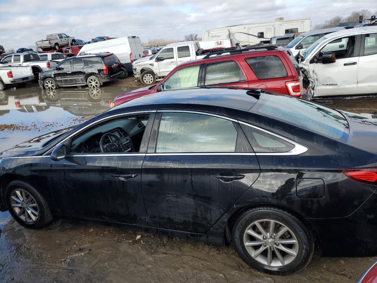 5NPE24AF1JH724665 2018 Hyundai Sonata Se