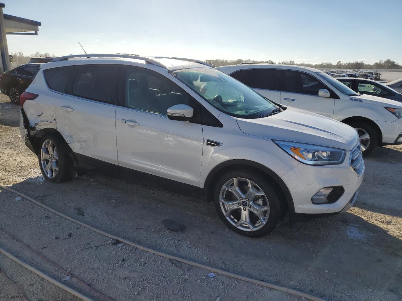 1FMCU0J92KUA52011 2019 Ford Escape Titanium