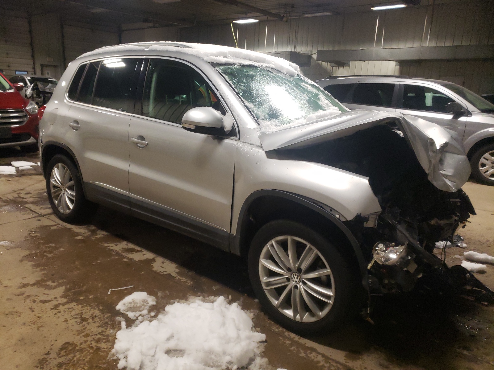 WVGAV3AX3EW608890 2014 Volkswagen Tiguan S