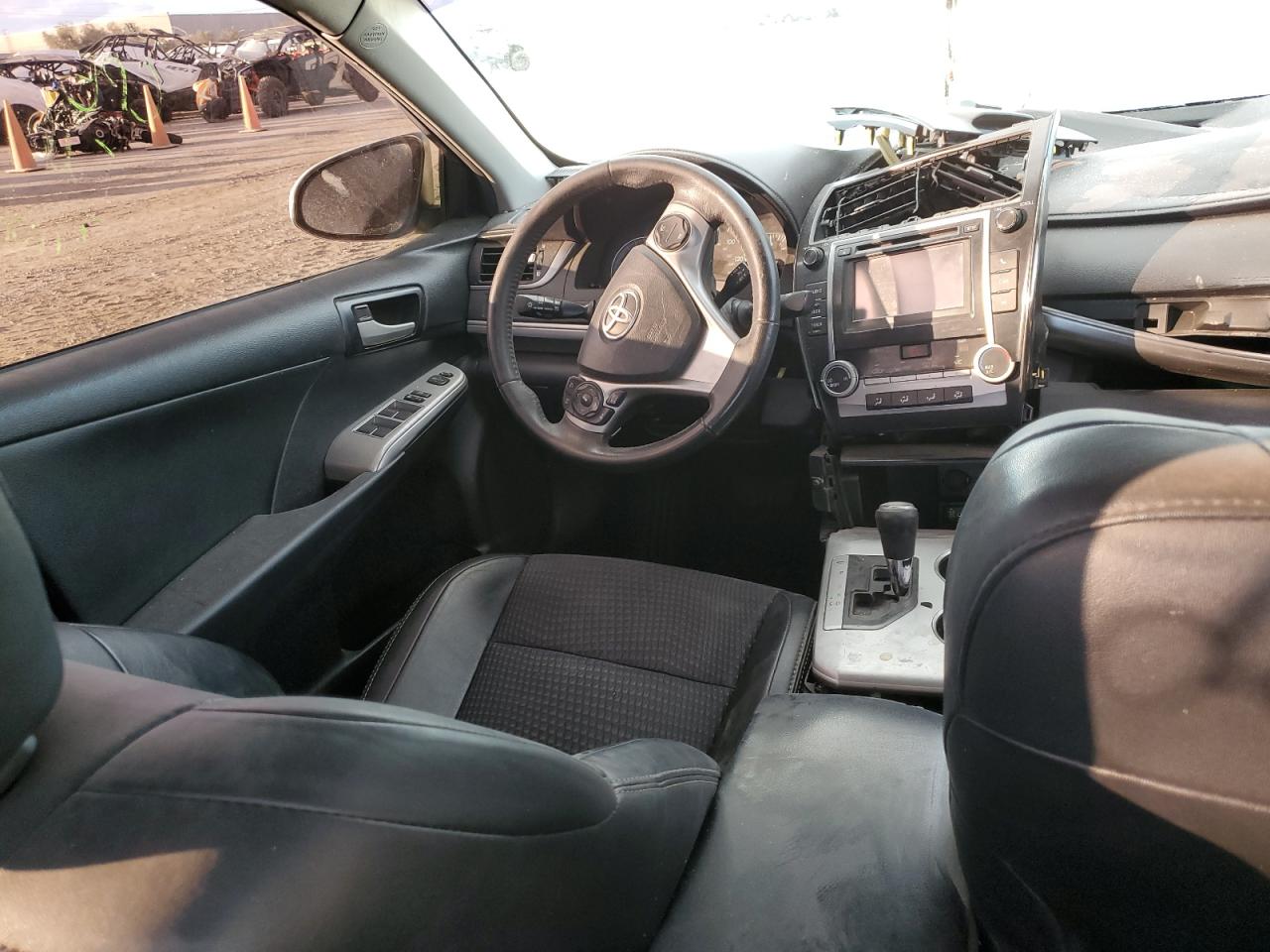 2013 Toyota Camry - Image 8
