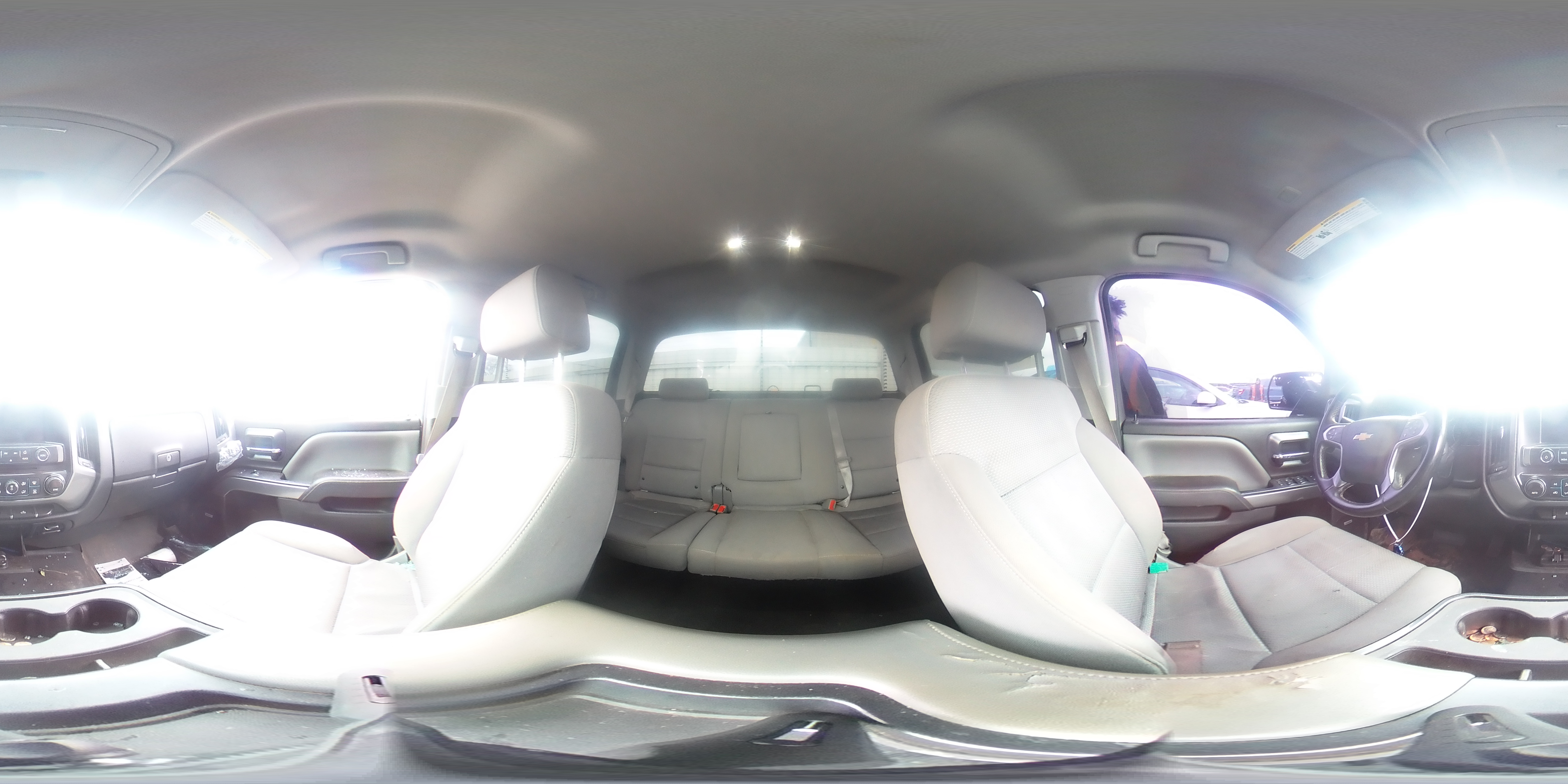 2014 Chevrolet Silverado - Image 13