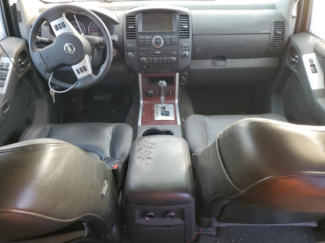 5N1BR18B28C610448 2008 Nissan Pathfinder Le