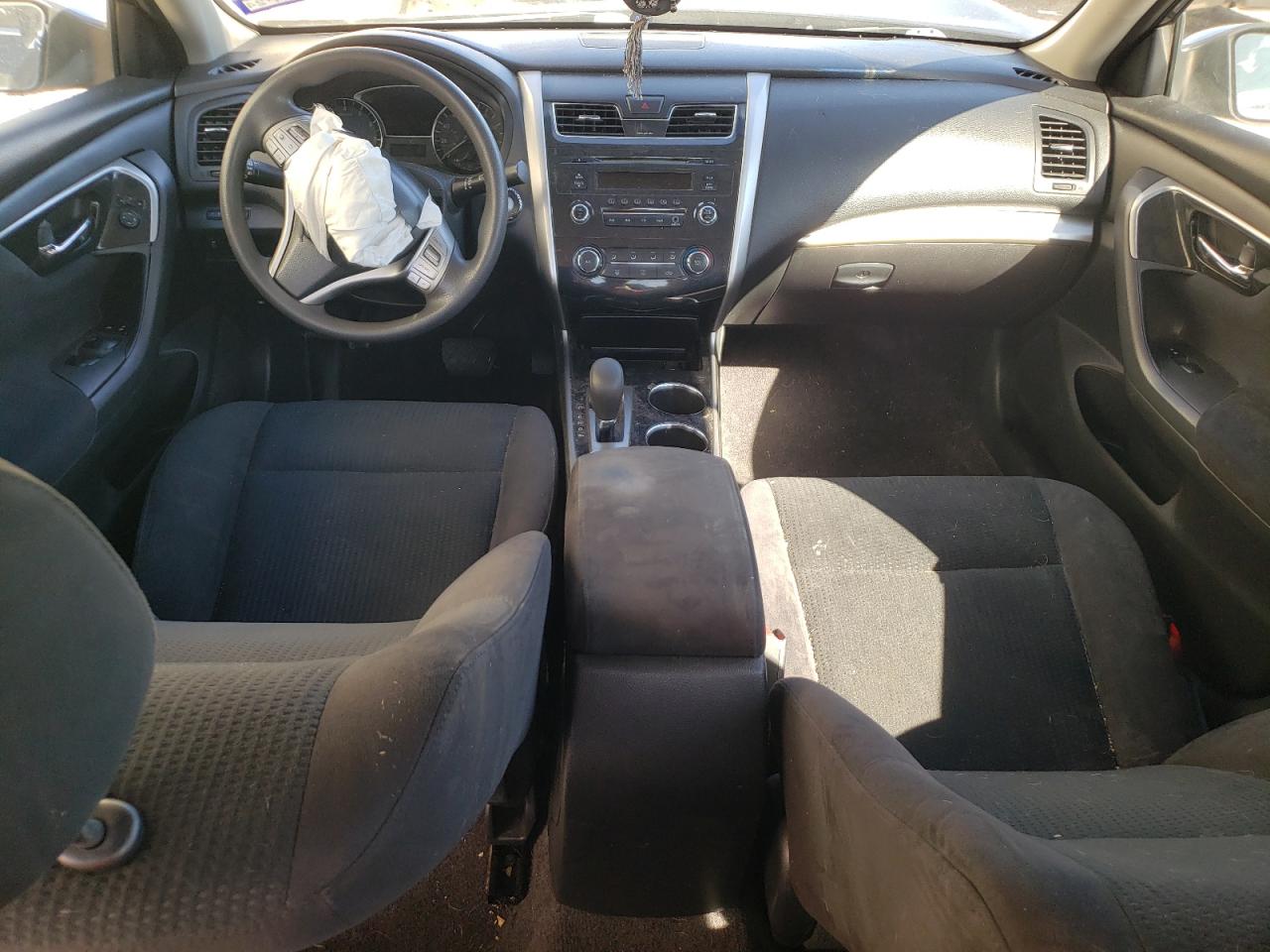 2014 Nissan Altima - Image 8