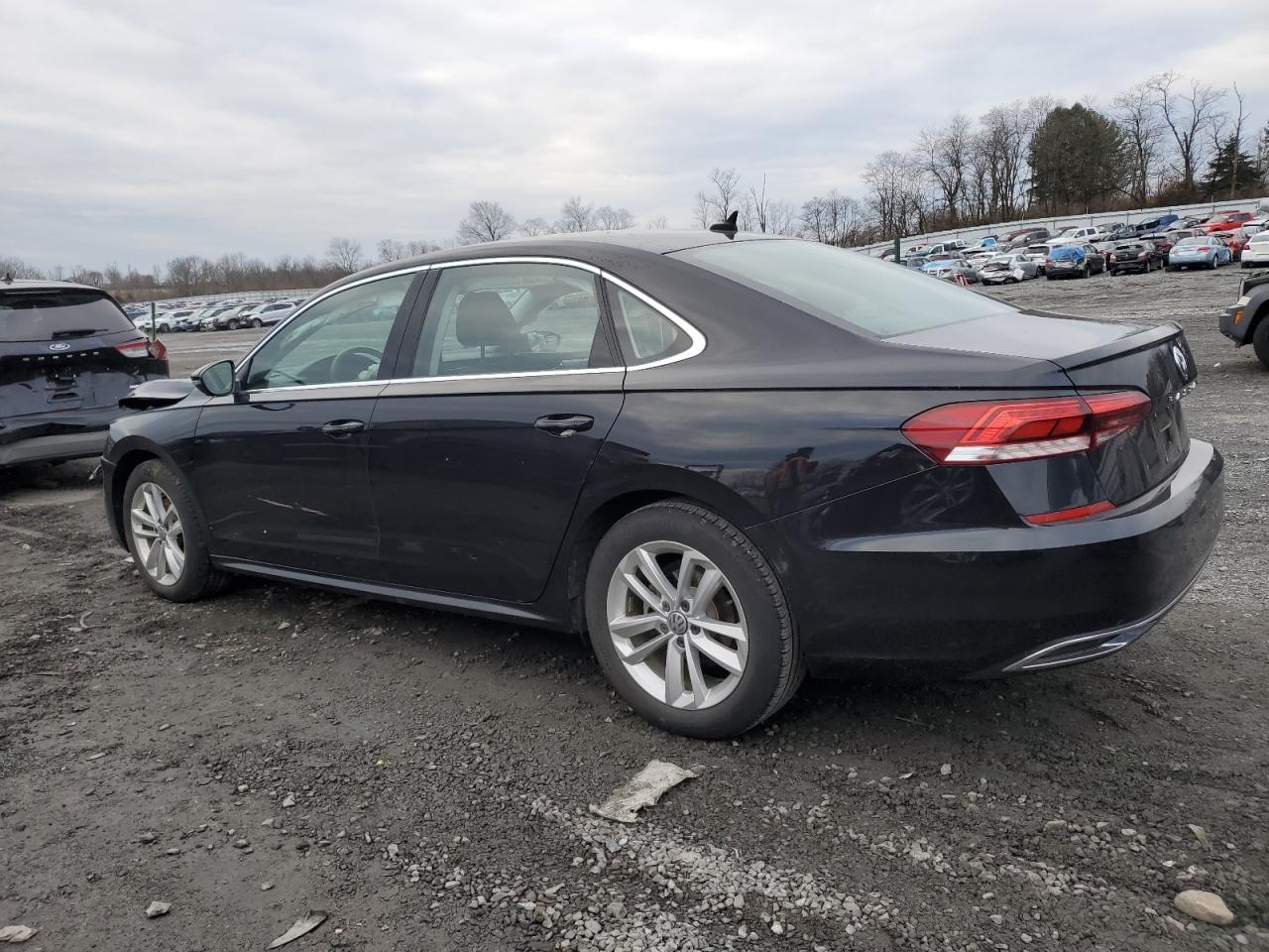 2020 Volkswagen Passat Se VIN: 1VWSA7A33LC020086 Lot: 82825493