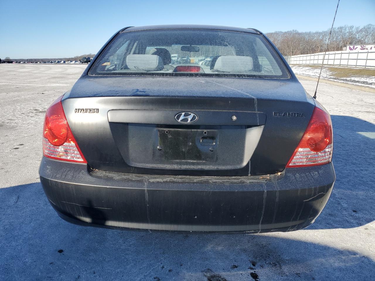 2005 Hyundai Elantra Gls VIN: KMHDN46D15U085091 Lot: 38832044