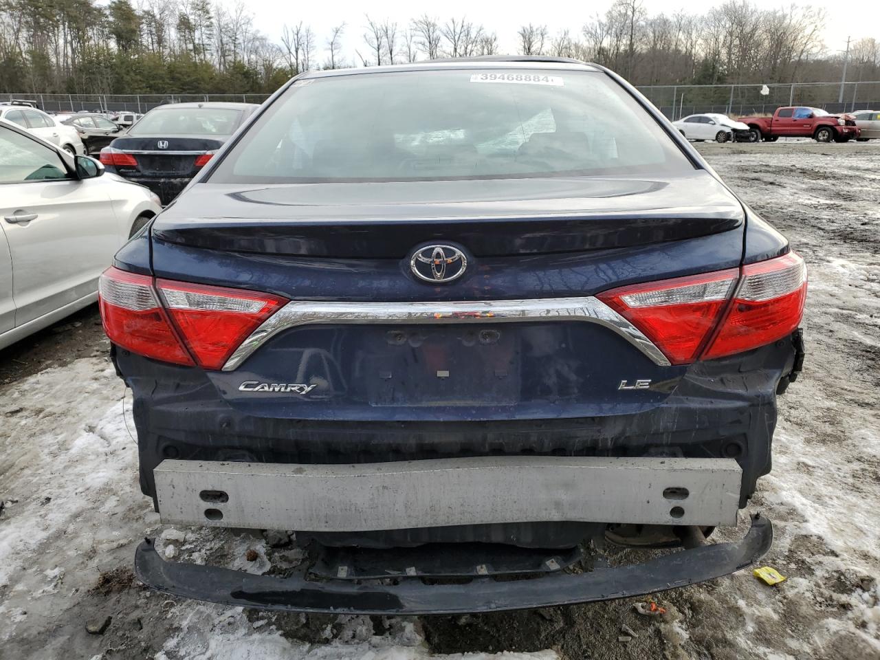 4T4BF1FK7FR458241 2015 Toyota Camry Le