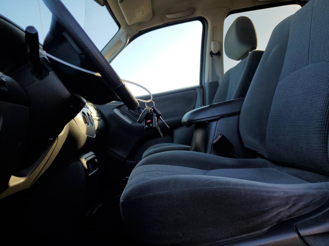 2004 Mazda Tribute - Image 7