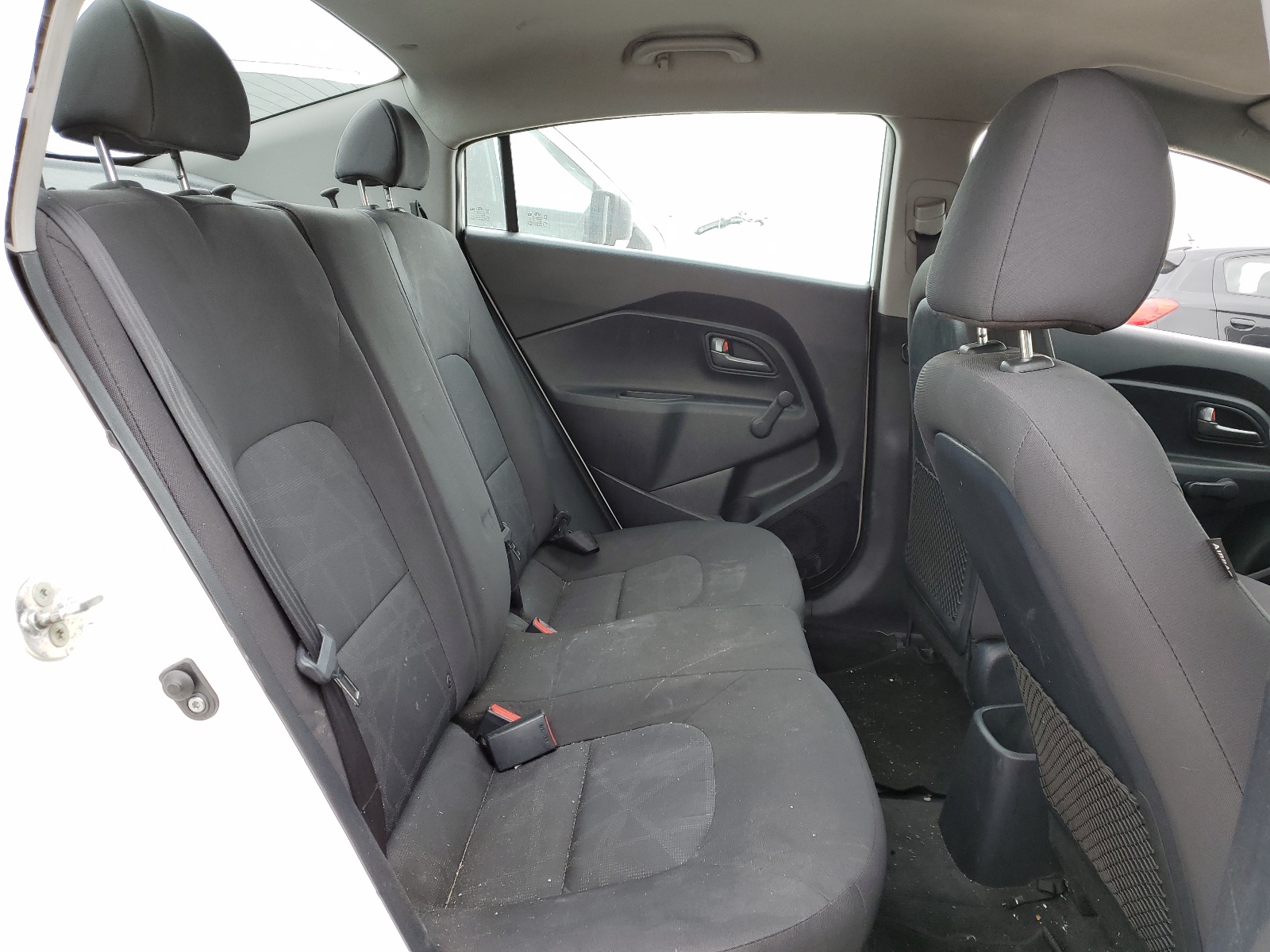 KNADM4A34F6444779 2015 Kia Rio Lx