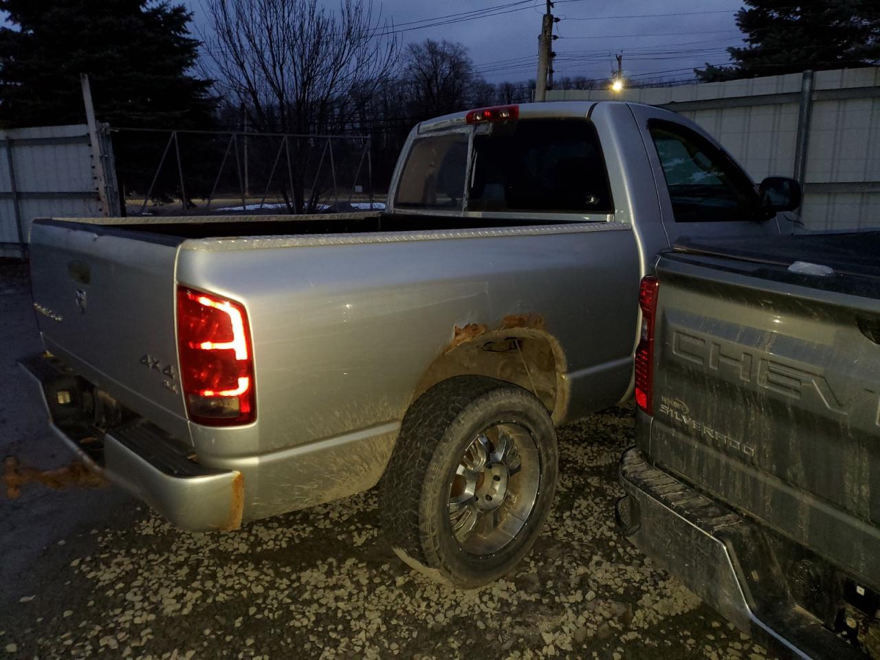 2005 Dodge Ram 1500 St VIN: 1D7HU16D85J591015 Lot: 37939784