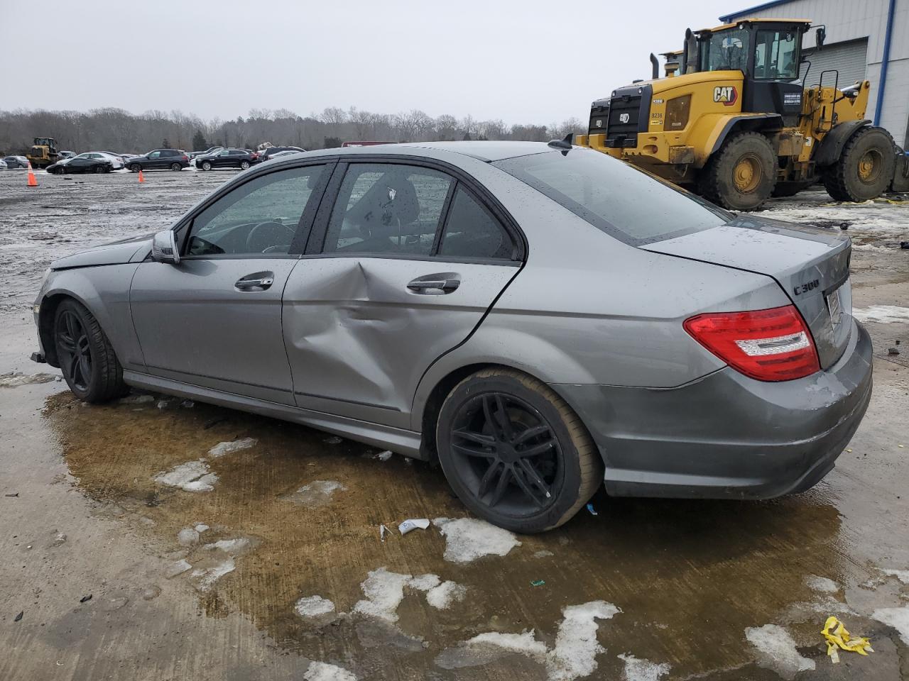 2014 Mercedes-Benz C 300 4Matic VIN: WDDGF8AB7ER317035 Lot: 38217874