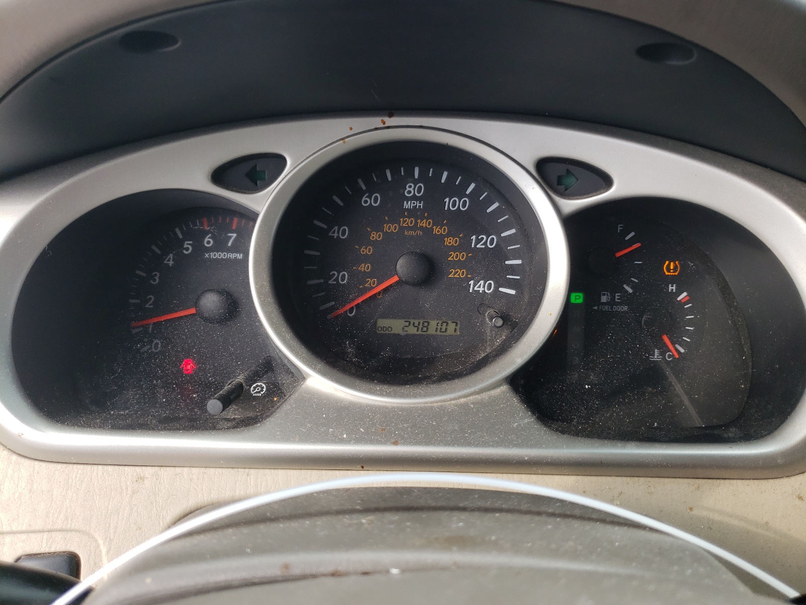 JTEEP21A350111052 2005 Toyota Highlander Limited