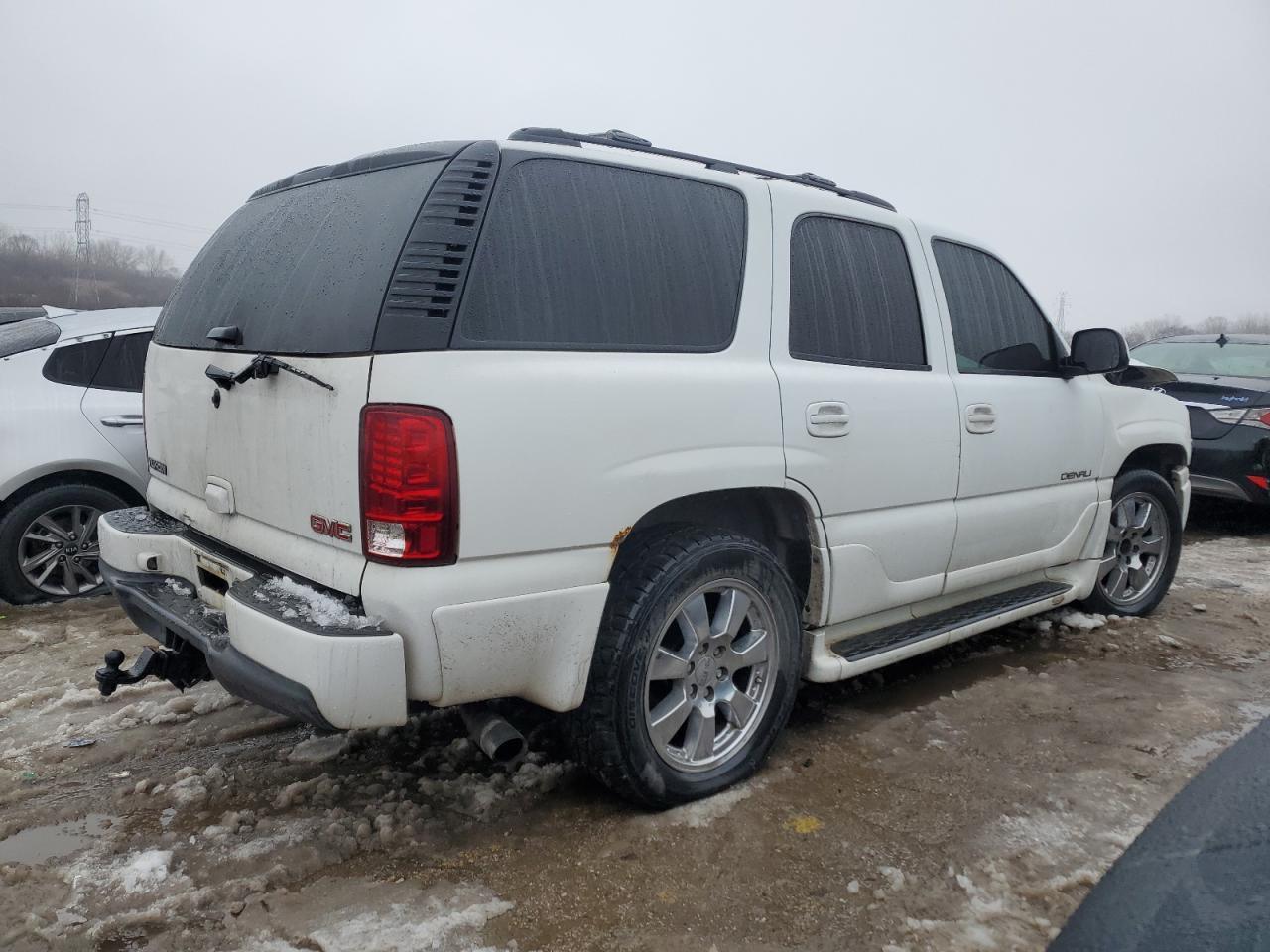 1GKEK63U86J140631 2006 GMC Yukon Denali