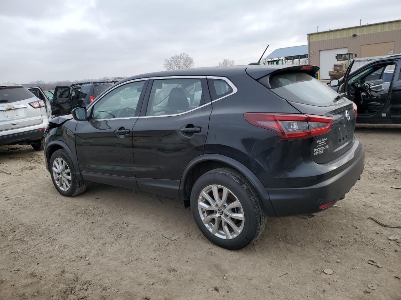 JN1BJ1AV3MW312714 2021 Nissan Rogue Sport S