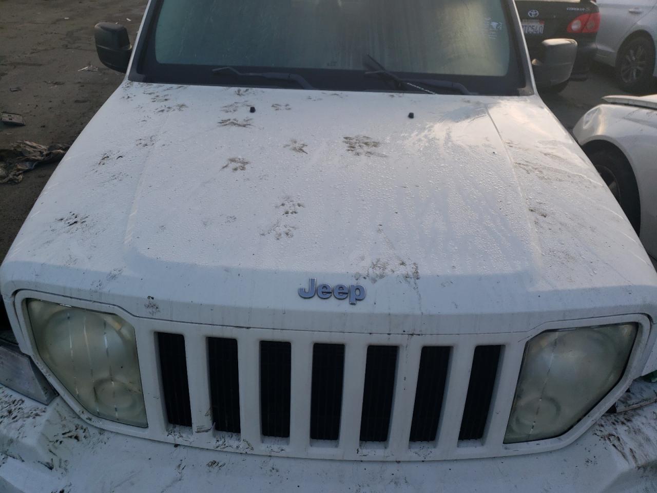 2010 Jeep Liberty Sport VIN: 1J4PP2GK4AW108546 Lot: 40023954