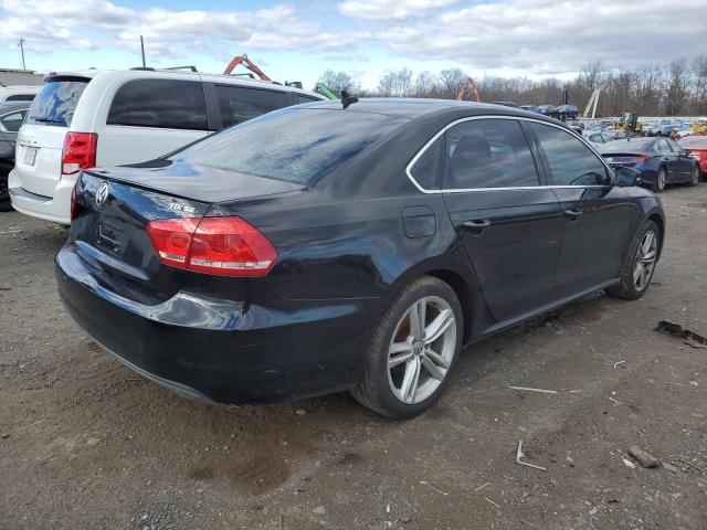 Седаны VOLKSWAGEN PASSAT 2015 Черный