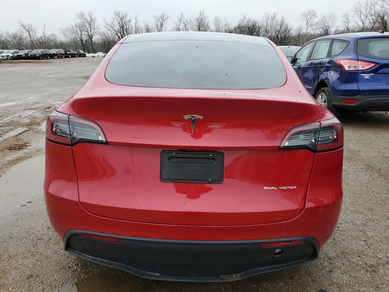 7SAYGDEE8PF834607 2023 Tesla Model Y