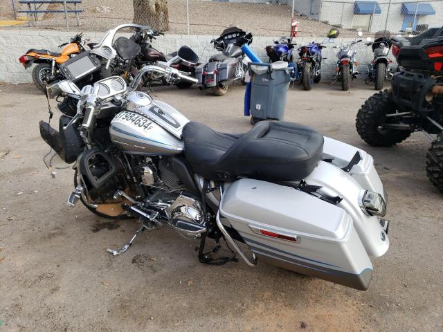  HARLEY-DAVIDSON FLTRUSE CV 2016 Сріблястий