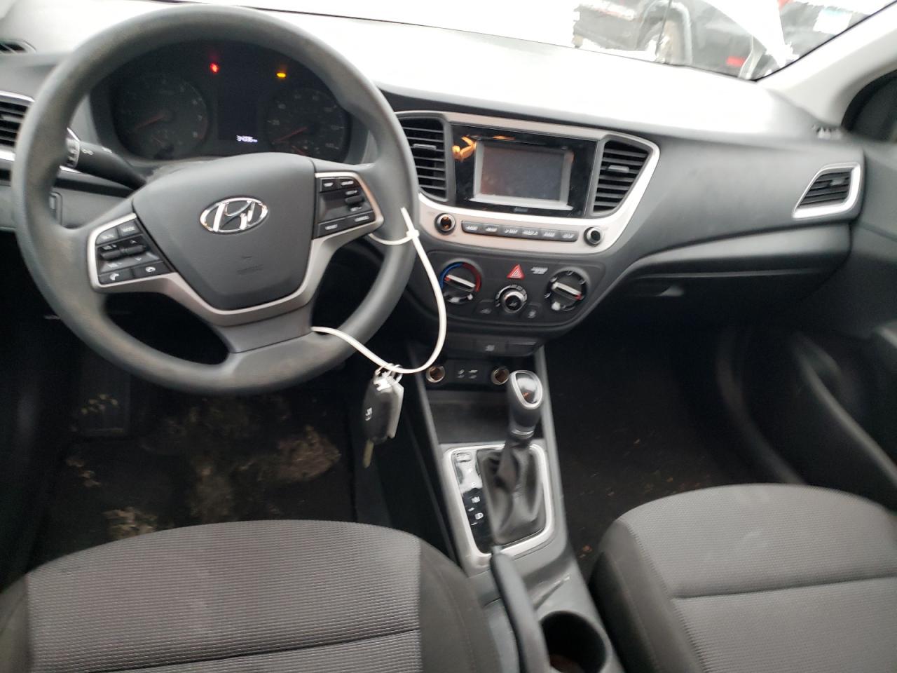 3KPC24A64ME131656 2021 Hyundai Accent Se