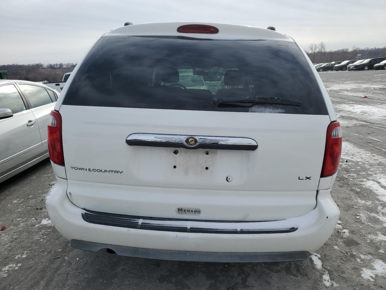 2006 Chrysler Town & Country Lx VIN: 2A4GP44R06R706176 Lot: 38268344