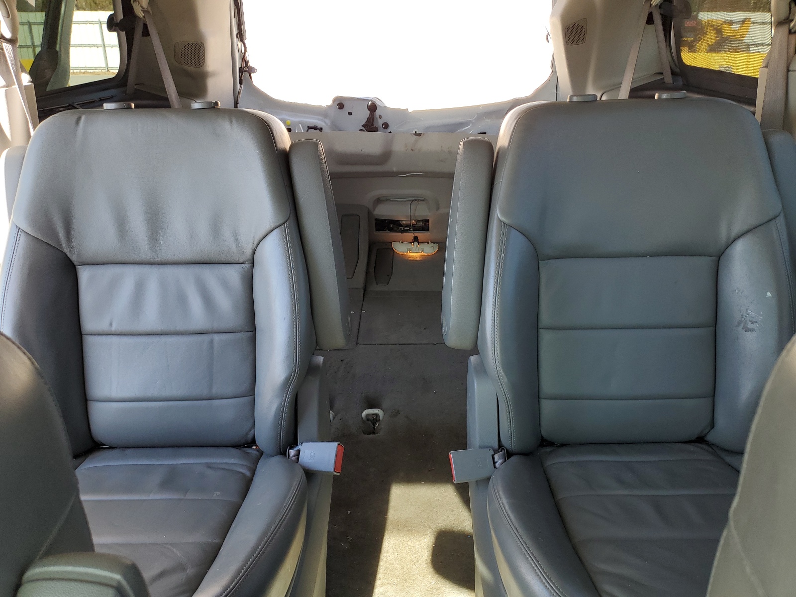 2V8HW54X69R553653 2009 Volkswagen Routan Sel